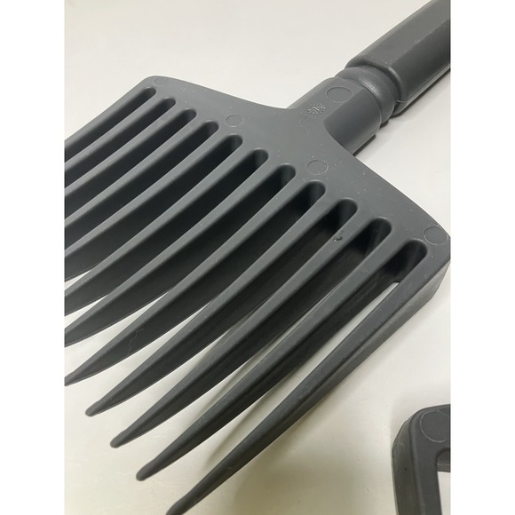 Pampered Chef Quick Shred Meat Beef Chicken Shredder Magnetic BBQ Smoker Chef - Picture 6 of 9